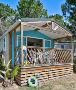 hébergements camping aigues mortes