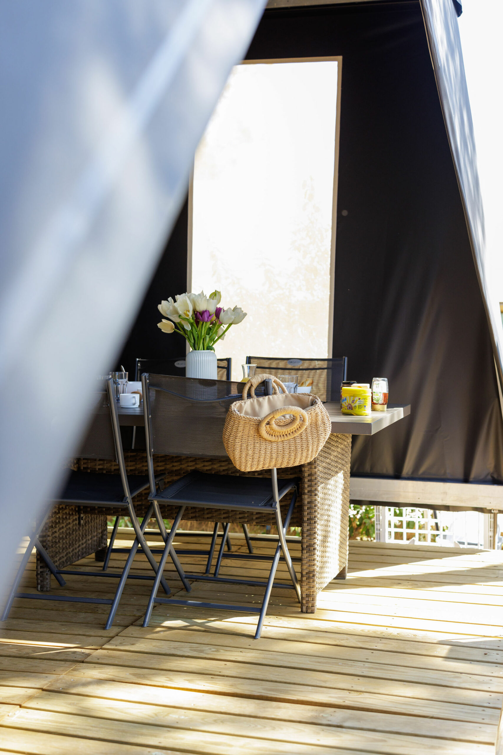 logement insolite pas cher camping gard