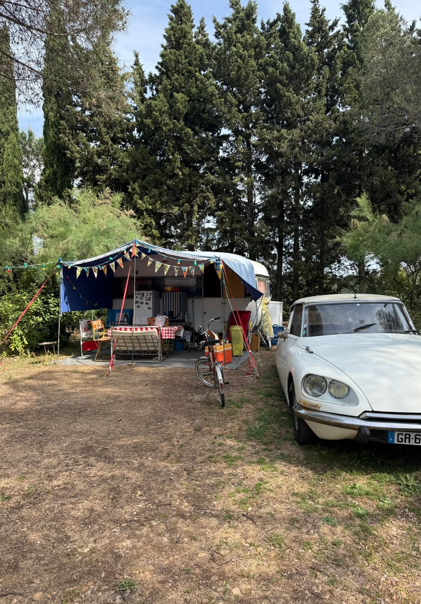 emplacement tente camping camargue